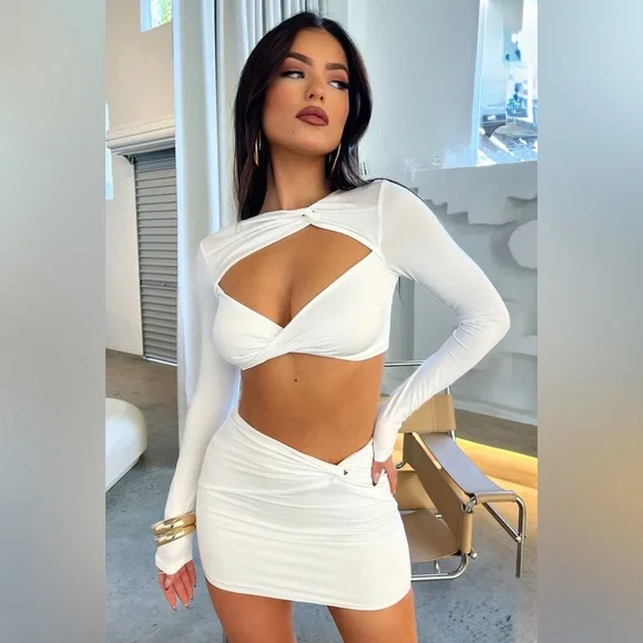 Thatssofetch White Cut-Out Long Sleeve Crop Top and Skirt Set - Picture 5 of 9